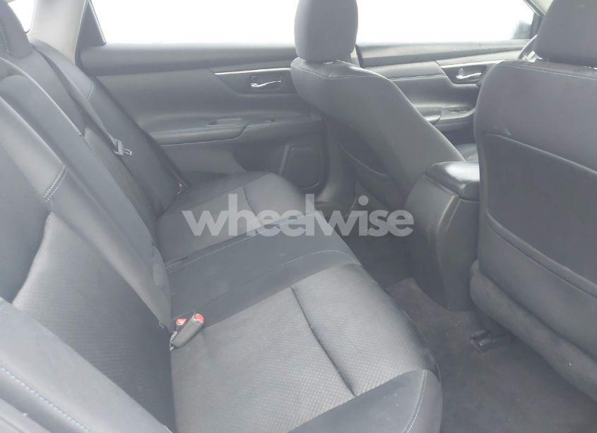 Photo 8 of 2016 Nissan Altima 2.5 SR (VIN 1N4AL3AP9GN386249)