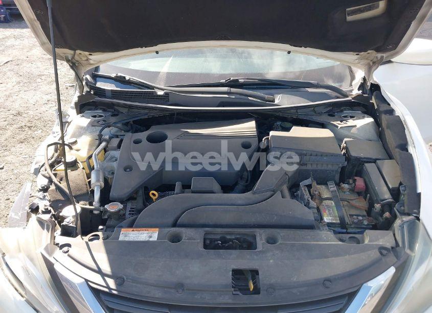 Photo 10 of 2016 Nissan Altima 2.5 S (VIN 1N4AL3AP9GN387868)