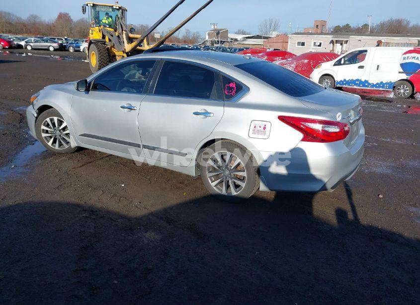 Photo 3 of 2017 Nissan Altima 2.5 SL (VIN 1N4AL3AP9HC109839)