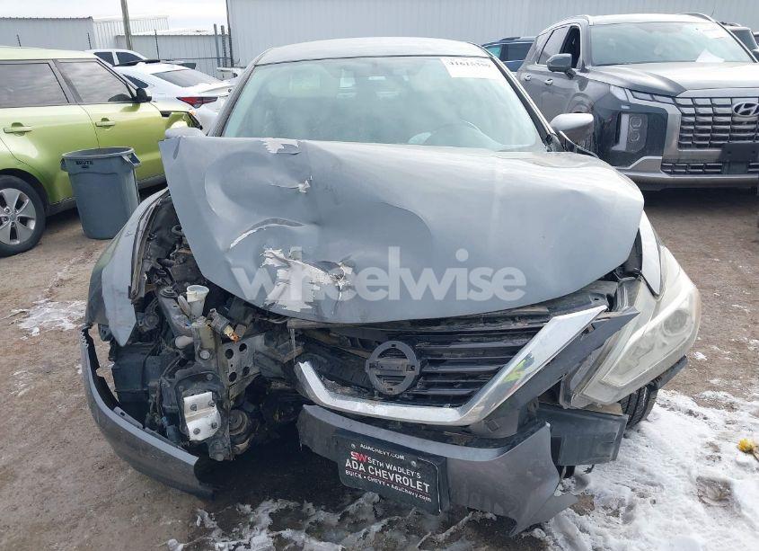 Photo 13 of 2017 Nissan Altima 2.5/2.5 S/2.5 SL/2.5 SR/2.5 SV (VIN 1N4AL3AP9HC117052)