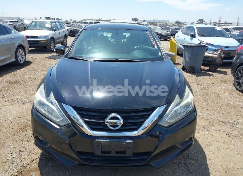 Photo 12 of 2017 Nissan Altima 2.5 SL (VIN 1N4AL3AP9HC151928)