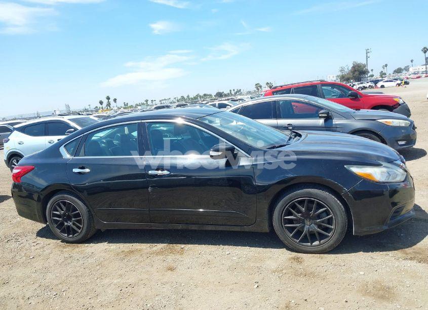 Photo 13 of 2017 Nissan Altima 2.5 SL (VIN 1N4AL3AP9HC151928)