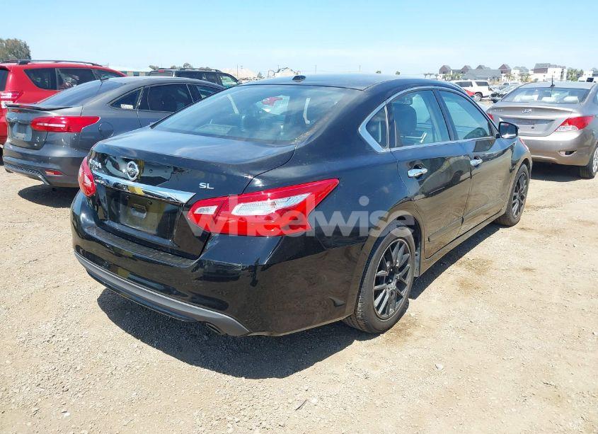 Photo 4 of 2017 Nissan Altima 2.5 SL (VIN 1N4AL3AP9HC151928)