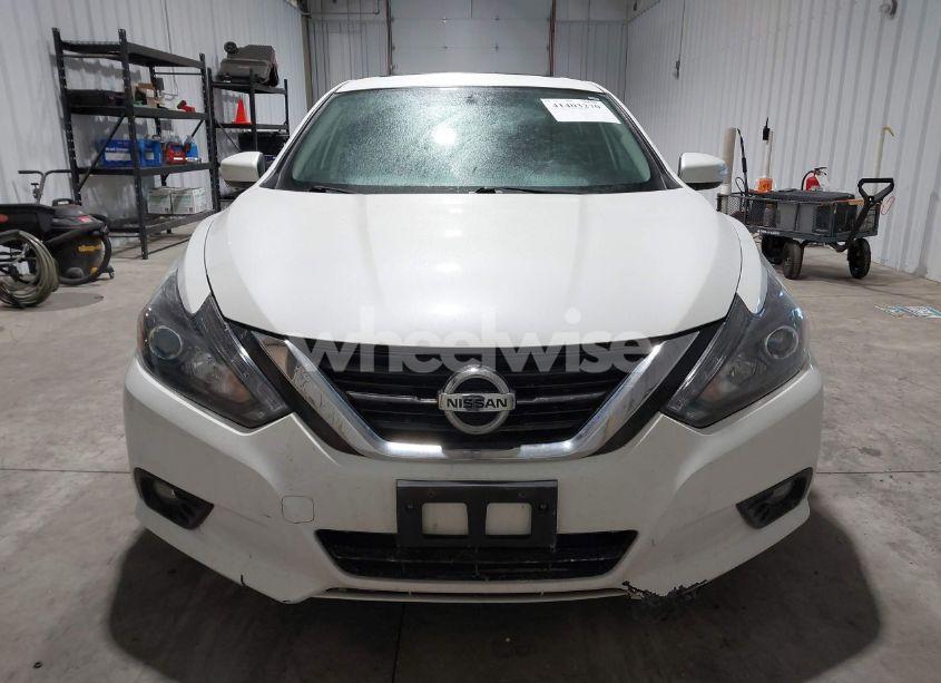 Photo 12 of 2017 Nissan Altima 2.5 SL (VIN 1N4AL3AP9HC164744)