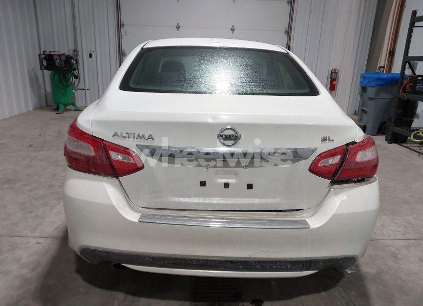 Photo 16 of 2017 Nissan Altima 2.5 SL (VIN 1N4AL3AP9HC164744)
