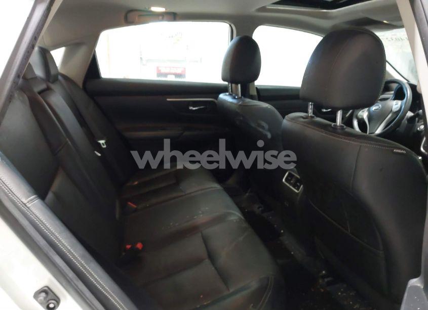 Photo 8 of 2017 Nissan Altima 2.5 SL (VIN 1N4AL3AP9HC164744)