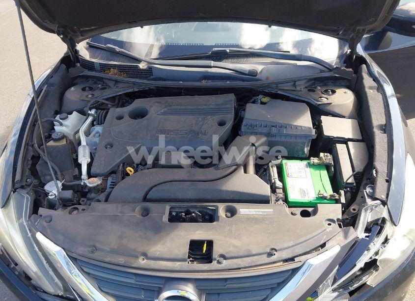 Photo 10 of 2017 Nissan Altima 2.5 SL (VIN 1N4AL3AP9HC185237)