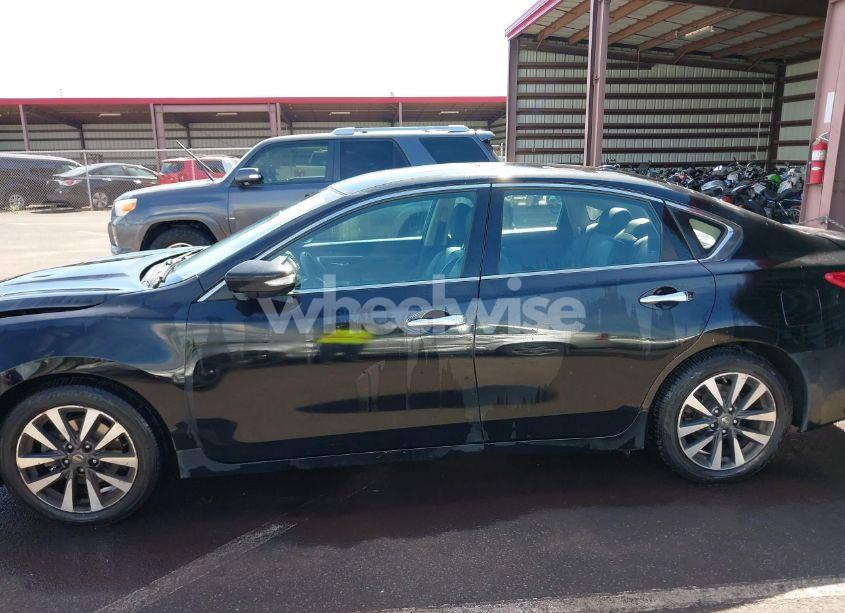 Photo 14 of 2017 Nissan Altima 2.5 SL (VIN 1N4AL3AP9HC185237)