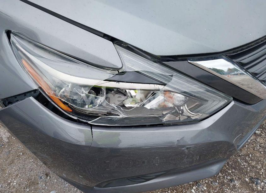 Photo 6 of 2017 Nissan Altima 2.5 SL (VIN 1N4AL3AP9HC186341)
