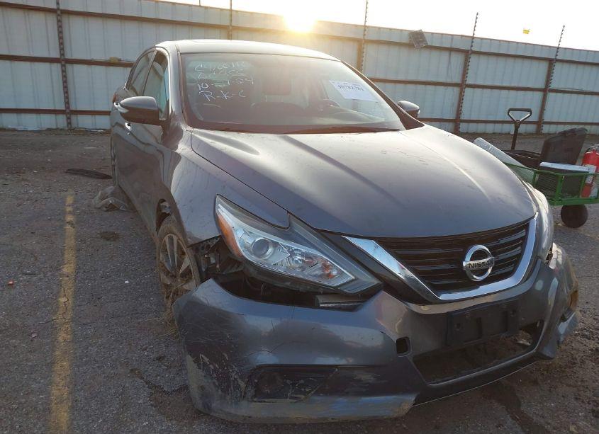 2017 Nissan Altima 2.5 SL (VIN 1N4AL3AP9HC197601) main photo