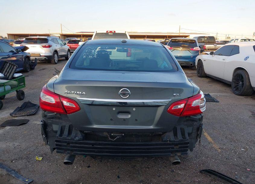 Photo 16 of 2017 Nissan Altima 2.5 SL (VIN 1N4AL3AP9HC197601)