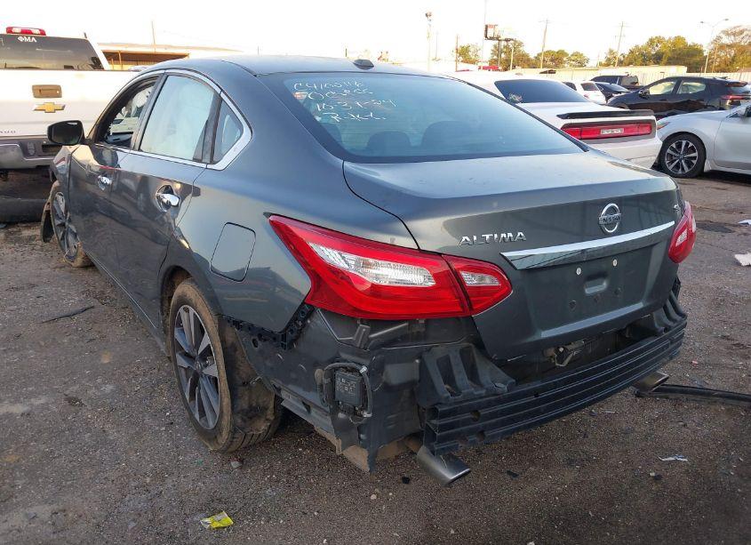 Photo 3 of 2017 Nissan Altima 2.5 SL (VIN 1N4AL3AP9HC197601)
