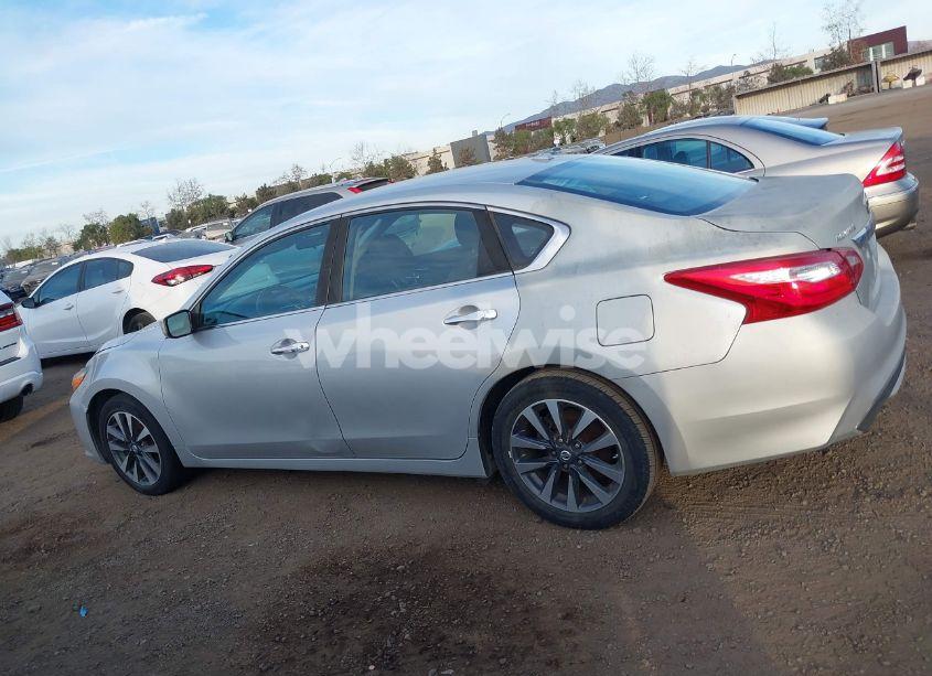 Photo 14 of 2017 Nissan Altima 2.5 SV (VIN 1N4AL3AP9HC200805)