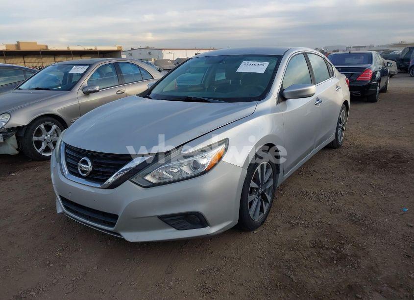 Photo 2 of 2017 Nissan Altima 2.5 SV (VIN 1N4AL3AP9HC200805)