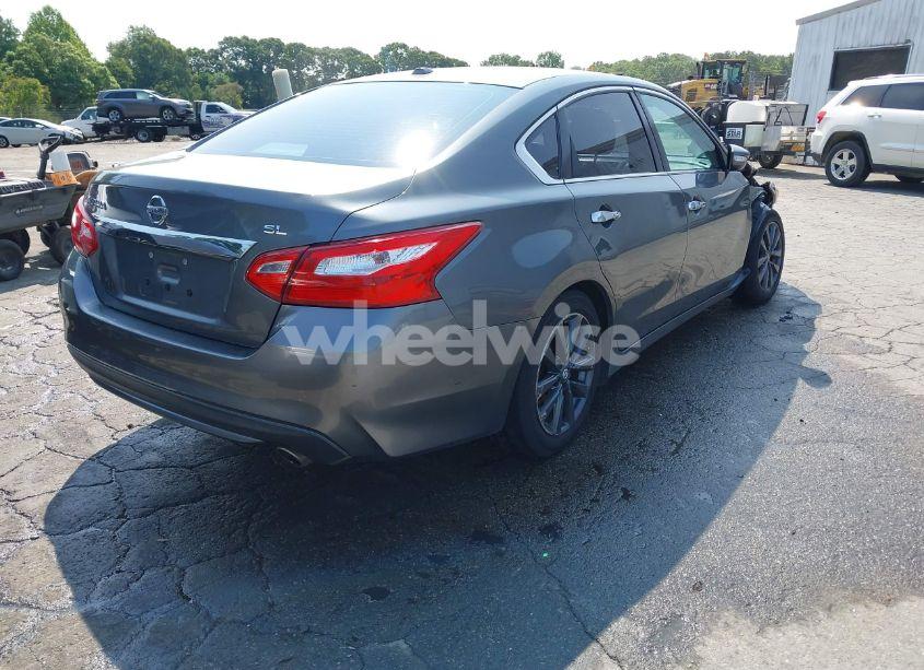 Photo 4 of 2017 Nissan Altima 2.5 SL (VIN 1N4AL3AP9HC203770)