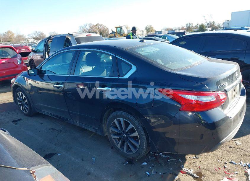 Photo 14 of 2017 Nissan Altima 2.5 SV (VIN 1N4AL3AP9HC209200)
