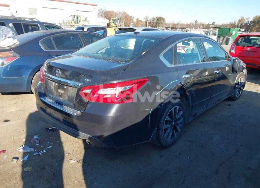 Photo 4 of 2017 Nissan Altima 2.5 SV (VIN 1N4AL3AP9HC209200)