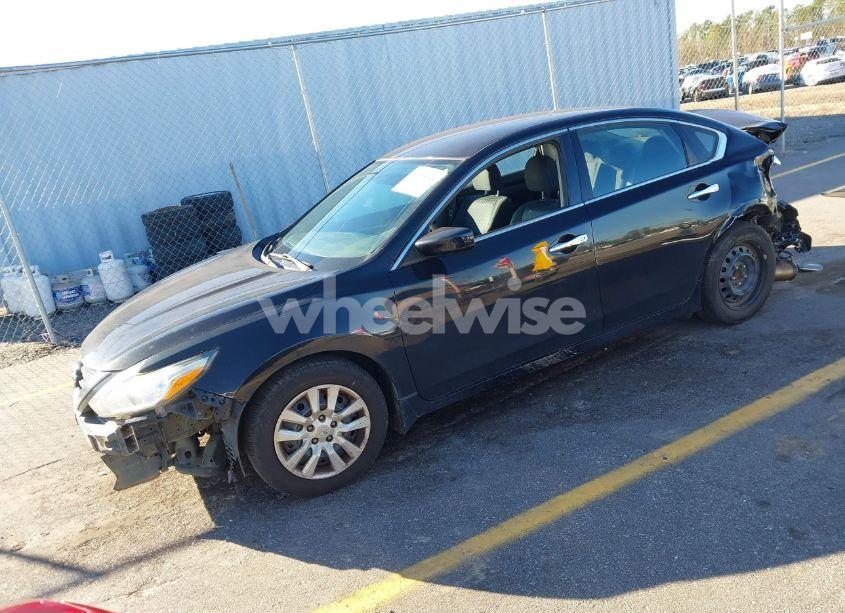 Photo 2 of 2017 Nissan Altima 2.5 S (VIN 1N4AL3AP9HC216017)