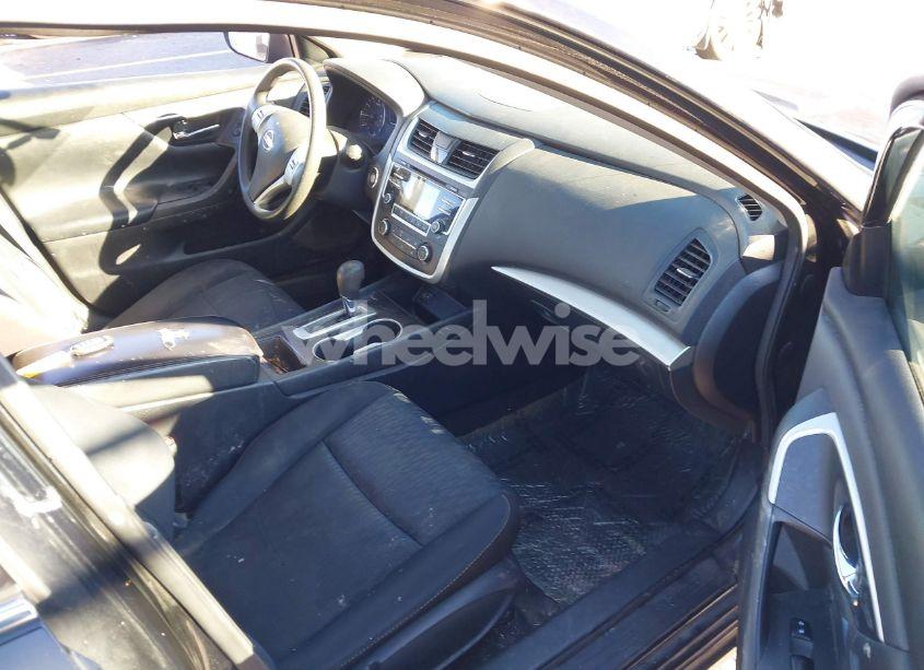 Photo 5 of 2017 Nissan Altima 2.5 S (VIN 1N4AL3AP9HC216017)