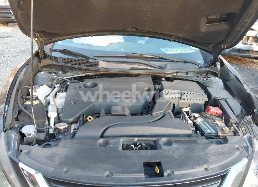 Photo 10 of 2017 Nissan Altima 2.5 SR (VIN 1N4AL3AP9HC218530)