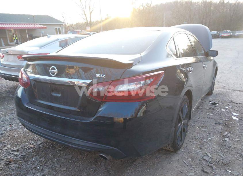 Photo 12 of 2017 Nissan Altima 2.5 SR (VIN 1N4AL3AP9HC218530)