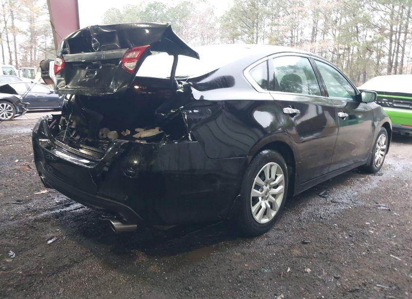 Photo 4 of 2017 Nissan Altima 2.5 S (VIN 1N4AL3AP9HC224750)