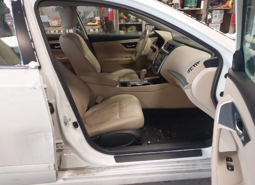 Photo 5 of 2017 Nissan Altima 2.5 SV (VIN 1N4AL3AP9HC230547)