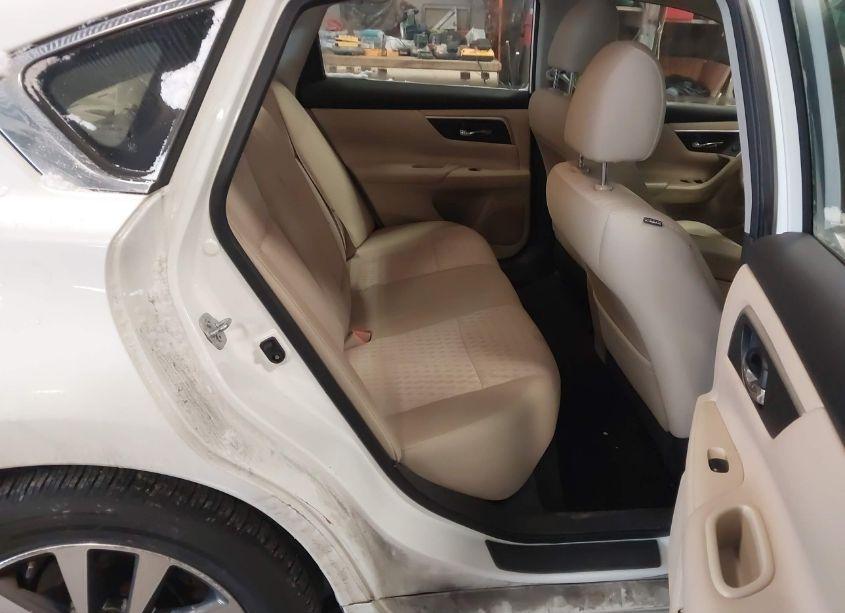 Photo 8 of 2017 Nissan Altima 2.5 SV (VIN 1N4AL3AP9HC230547)