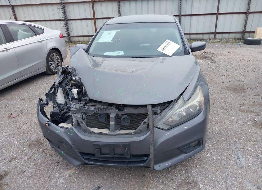 Photo 12 of 2017 Nissan Altima 2.5 SR (VIN 1N4AL3AP9HC232122)