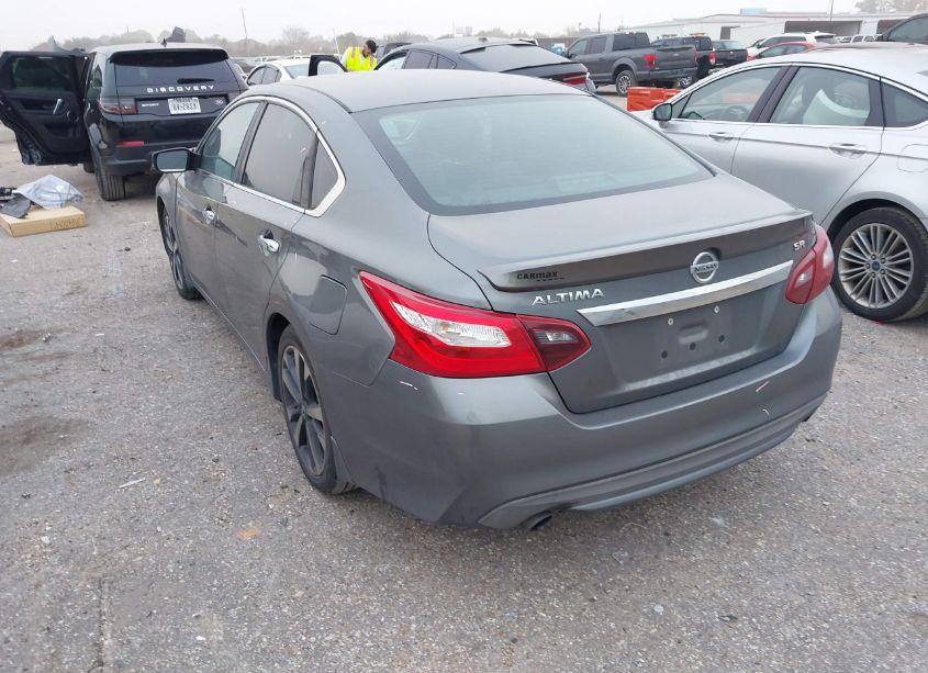 Photo 3 of 2017 Nissan Altima 2.5 SR (VIN 1N4AL3AP9HC232122)