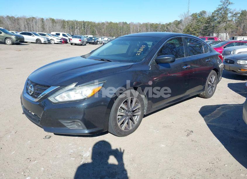 Photo 2 of 2017 Nissan Altima 2.5 SV (VIN 1N4AL3AP9HC238115)