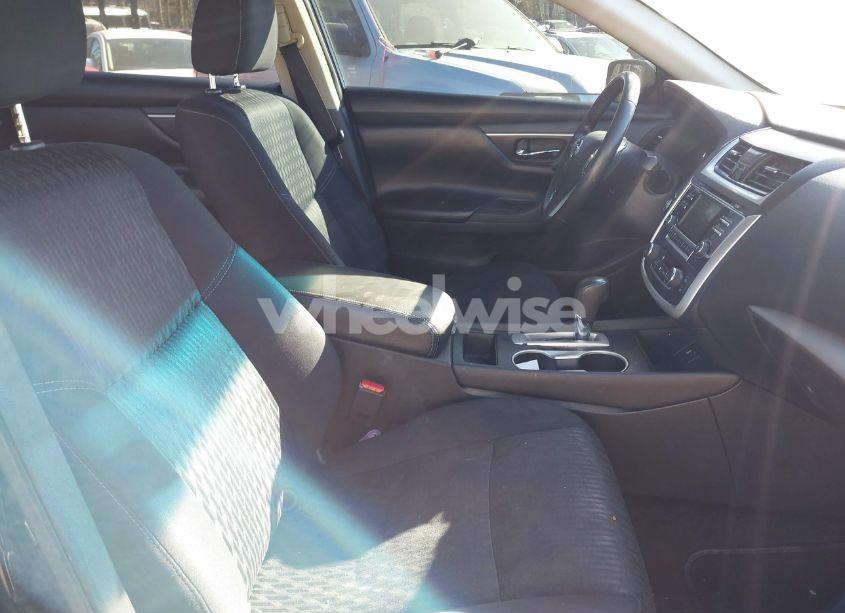 Photo 5 of 2017 Nissan Altima 2.5 SV (VIN 1N4AL3AP9HC238115)