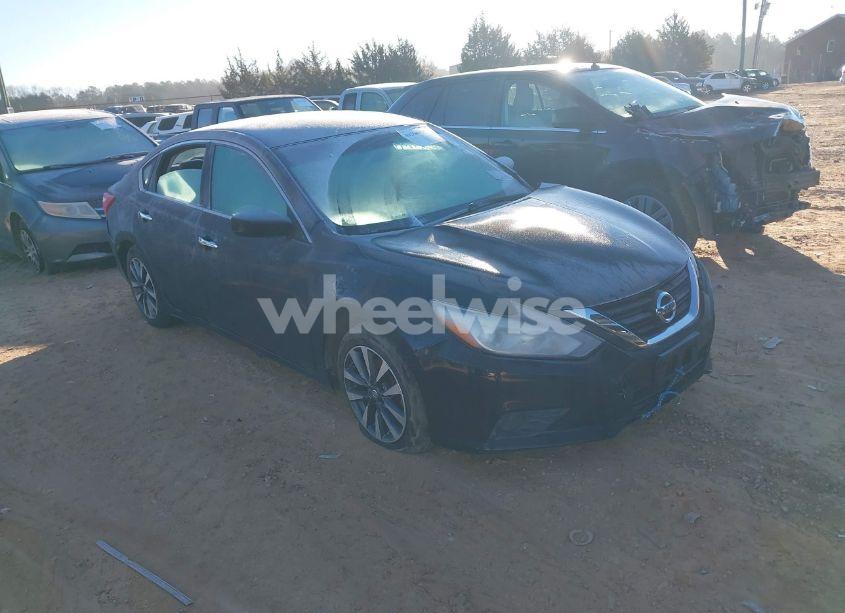 2017 Nissan Altima 2.5 SV (VIN 1N4AL3AP9HC238325) main photo