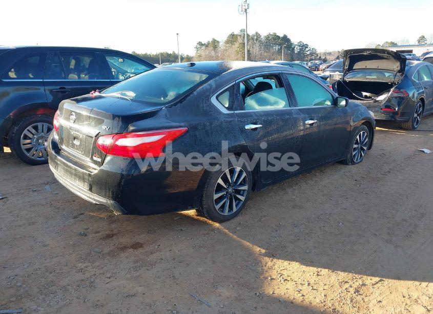 Photo 4 of 2017 Nissan Altima 2.5 SV (VIN 1N4AL3AP9HC238325)