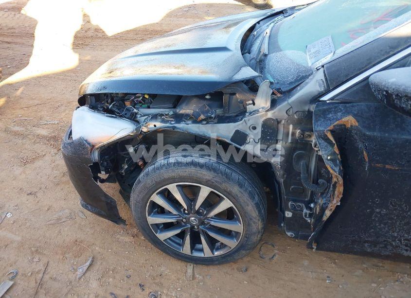 Photo 6 of 2017 Nissan Altima 2.5 SV (VIN 1N4AL3AP9HC238325)