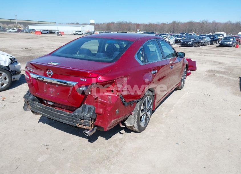 Photo 4 of 2017 Nissan Altima 2.5 SR (VIN 1N4AL3AP9HC257487)