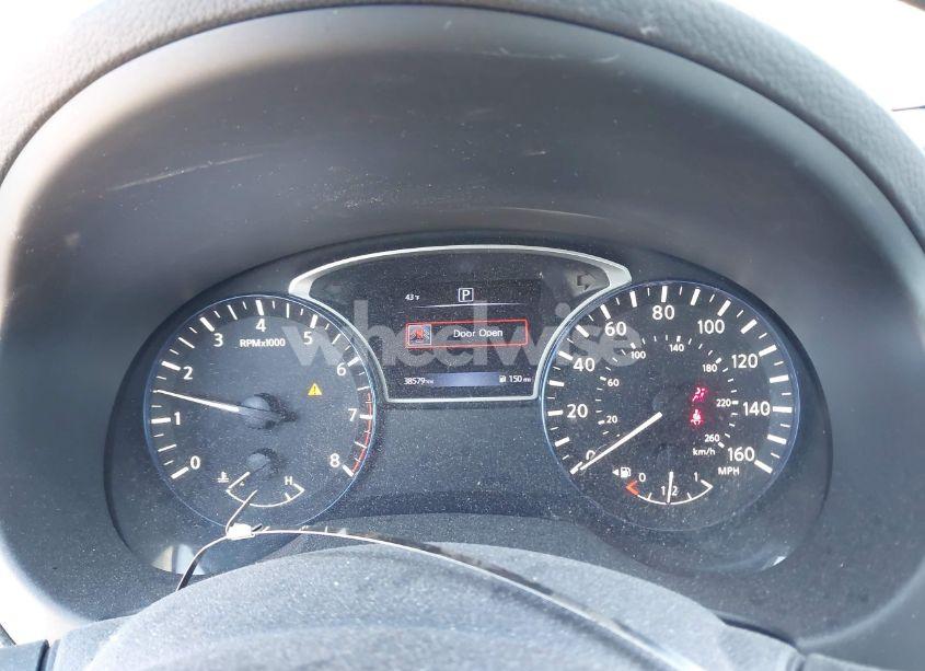 Photo 7 of 2017 Nissan Altima 2.5 SR (VIN 1N4AL3AP9HC257487)