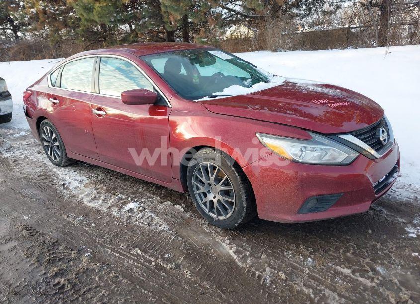 2017 Nissan Altima 2.5 SV (VIN 1N4AL3AP9HC263807) main photo