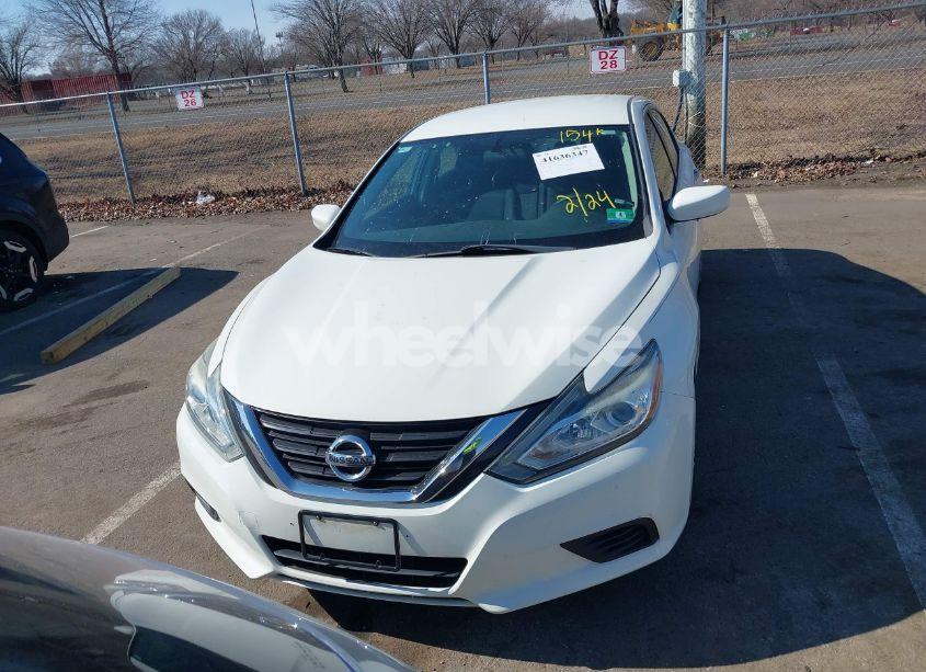 Photo 12 of 2017 Nissan Altima 2.5 S (VIN 1N4AL3AP9HC273303)