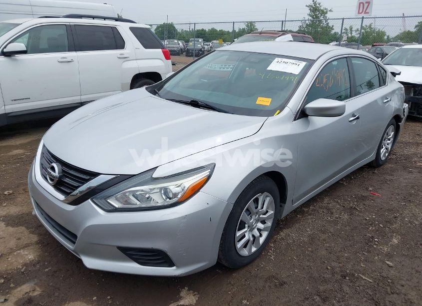 Photo 2 of 2017 Nissan Altima 2.5 S (VIN 1N4AL3AP9HC286908)