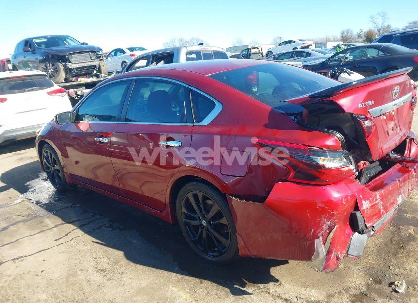 Photo 14 of 2017 Nissan Altima 2.5 SR (VIN 1N4AL3AP9HC471539)