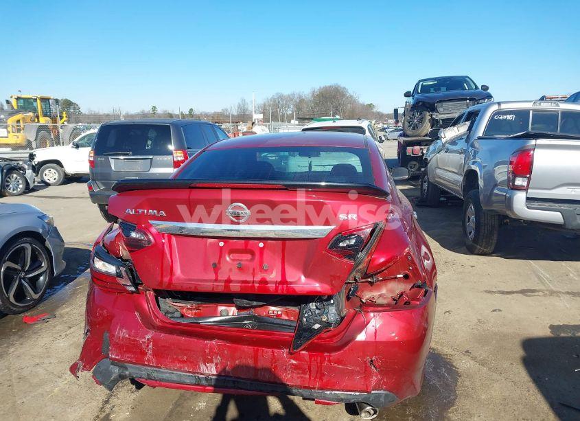 Photo 16 of 2017 Nissan Altima 2.5 SR (VIN 1N4AL3AP9HC471539)