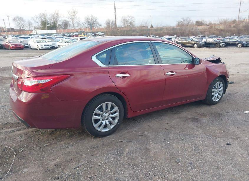 Photo 4 of 2017 Nissan Altima 2.5 S (VIN 1N4AL3AP9HC477406)