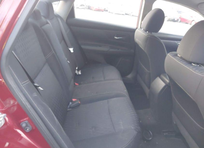 Photo 8 of 2017 Nissan Altima 2.5 S (VIN 1N4AL3AP9HC477406)