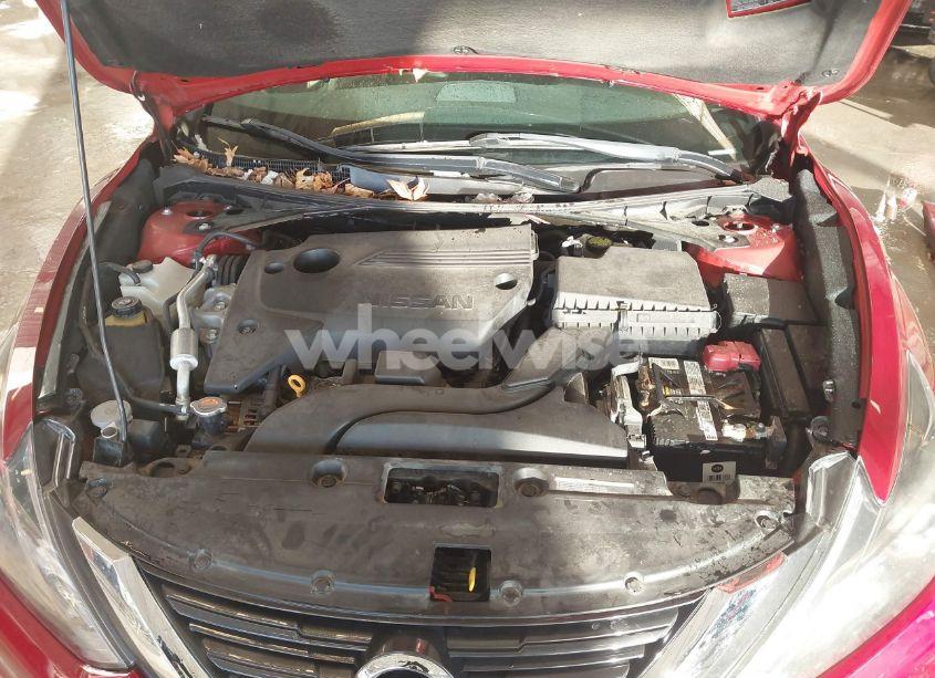 Photo 10 of 2017 Nissan Altima 2.5 SR (VIN 1N4AL3AP9HC480323)