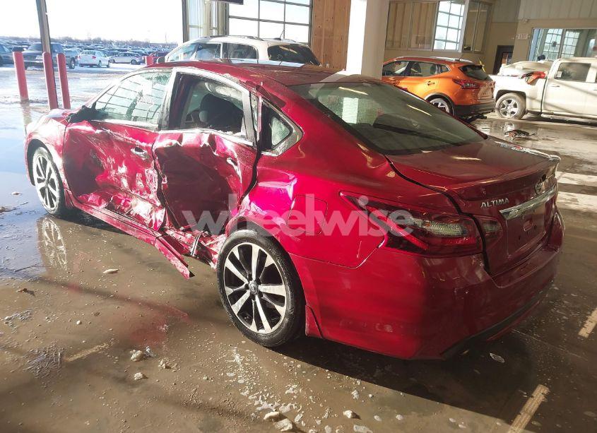 Photo 3 of 2017 Nissan Altima 2.5 SR (VIN 1N4AL3AP9HC480323)