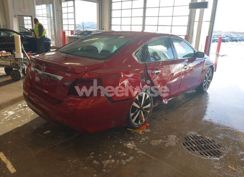 Photo 4 of 2017 Nissan Altima 2.5 SR (VIN 1N4AL3AP9HC480323)