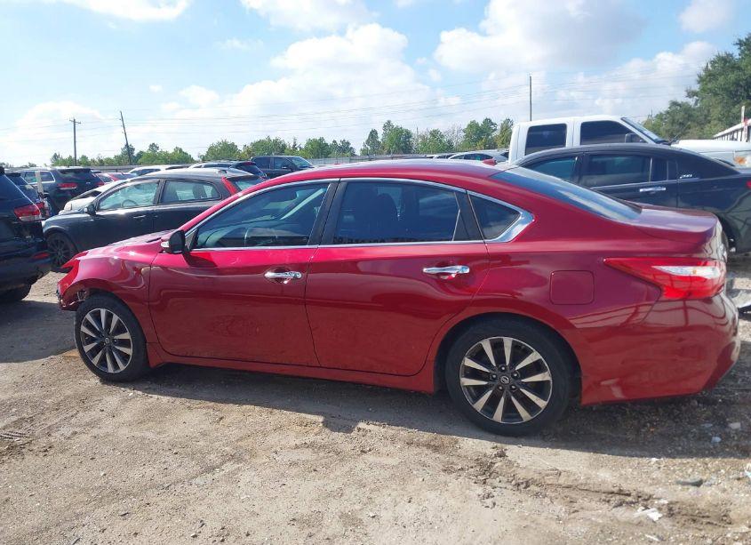 Photo 15 of 2017 Nissan Altima 2.5 SV (VIN 1N4AL3AP9HC481410)