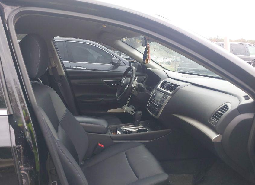 Photo 5 of 2017 Nissan Altima 2.5 SR (VIN 1N4AL3AP9HC492455)