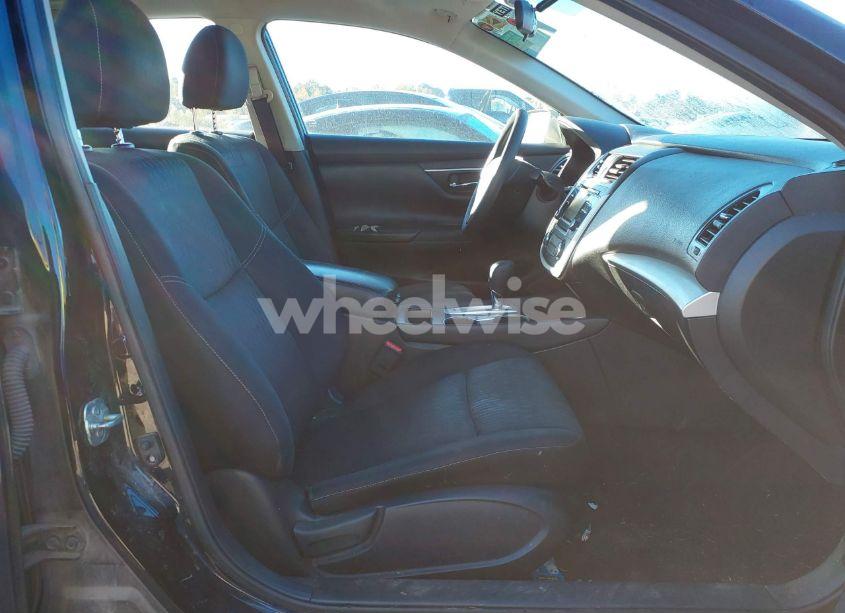 Photo 5 of 2017 Nissan Altima 2.5 S (VIN 1N4AL3AP9HC496344)